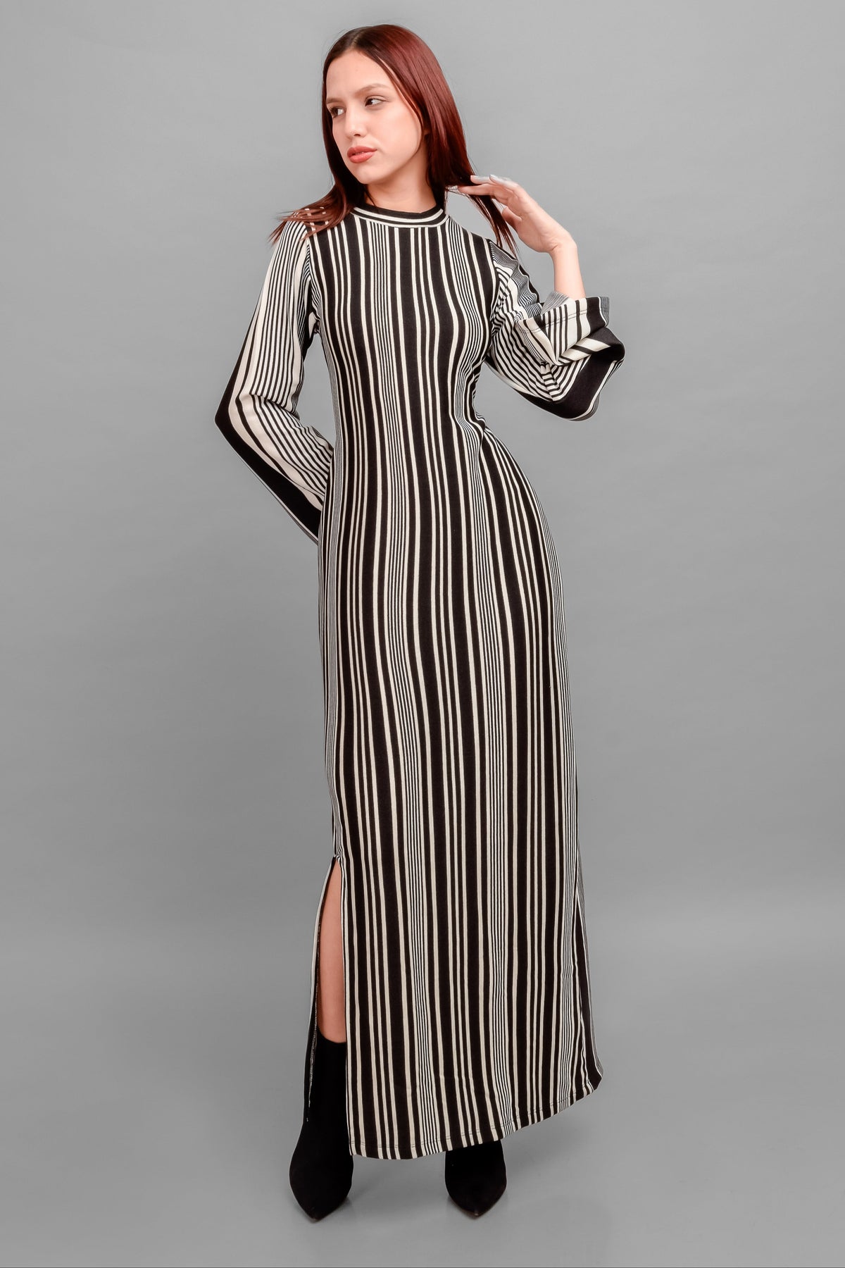 Vestido Victoria Cod502 de lanilla afranelada, negro y blanco a rayas, vista lateral